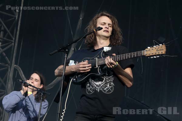 KING GIZZARD AND THE LIZARD WIZARD - 2018-08-25 - SAINT CLOUD - Domaine National - Grande Scene - Stuart Douglas Mackenzie - Ambrose Kenny-Smith